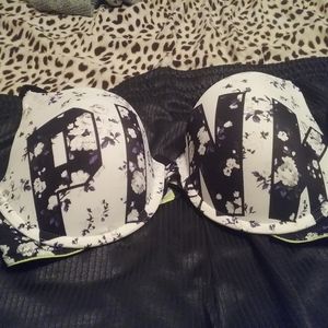 Victoria secret bra